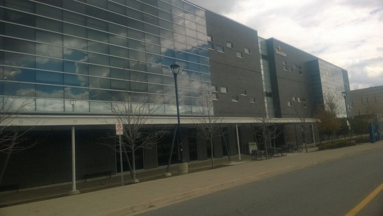 Sheridan College Davis Campus Library exterior