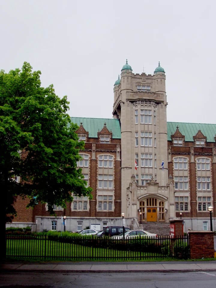 Administration Building on Concordia University’s Loyola Campus