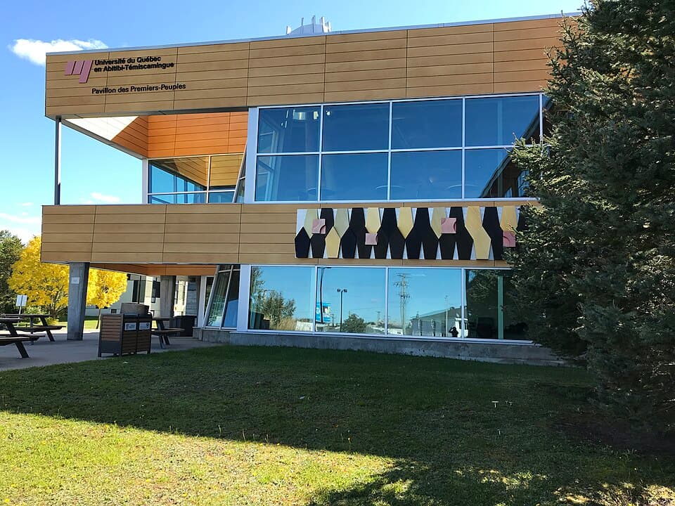 Universite du Quebec en Abitibi-Temiscamingue campus visual